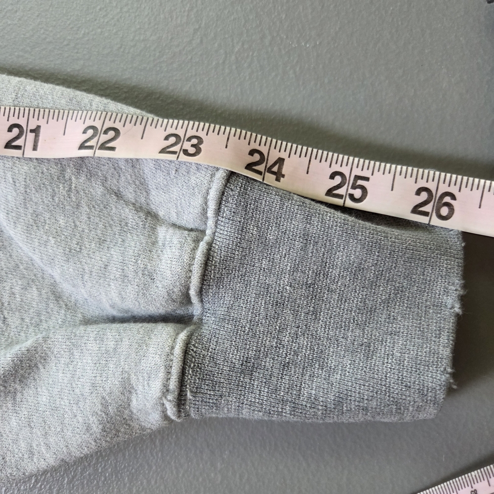 AEO Graphic Fleece Crewneck Sweatshirt Gray Pink Size XS - Picture 13 of 15